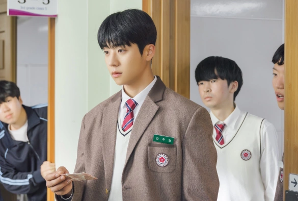 Кадр из дорамы Совпадение ли это?