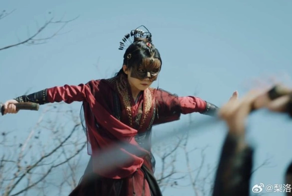 Кадр из дорамы Её фантастические приключения