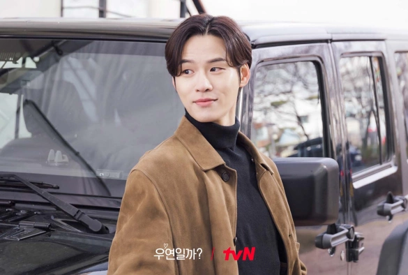 Кадр из дорамы Совпадение ли это?