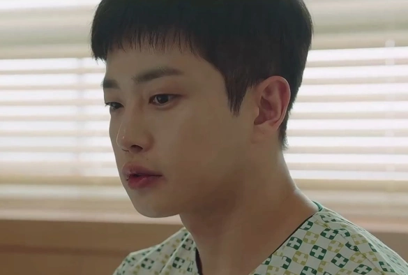 Кадр из дорамы Кровавый роман