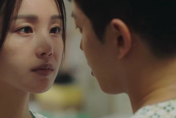 Кадр из дорамы Кровавый роман