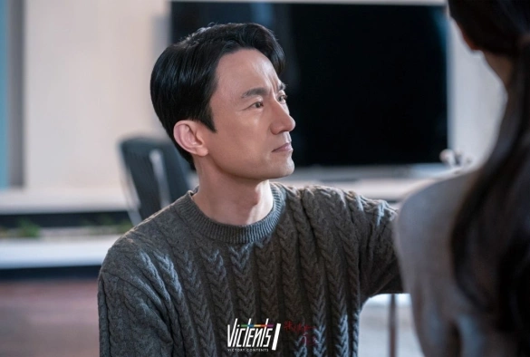 Кадр из дорамы Идеальная семья