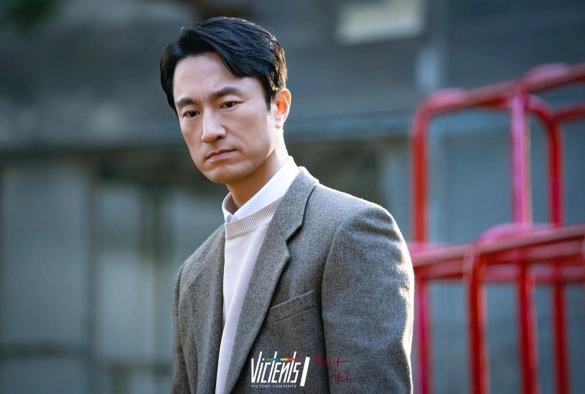 Кадр из дорамы Идеальная семья