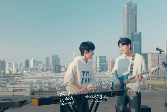 Кадр из дорамы Первая нота любви