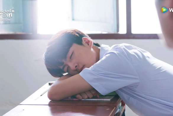 Кадр из дорамы Героин (тайская версия)