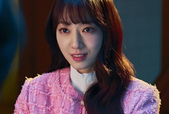 Кадр из дорамы Судья из Ада