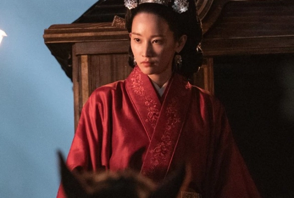 Кадр из дорамы Королева У