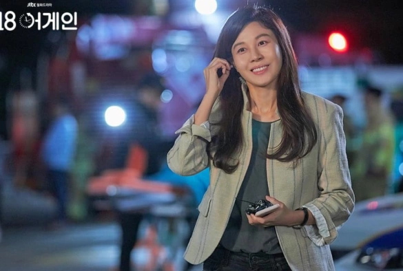 Кадр из дорамы Снова 18