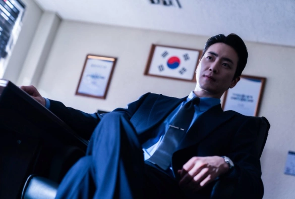 Кадр из дорамы Хороший или плохой Дон Джэ