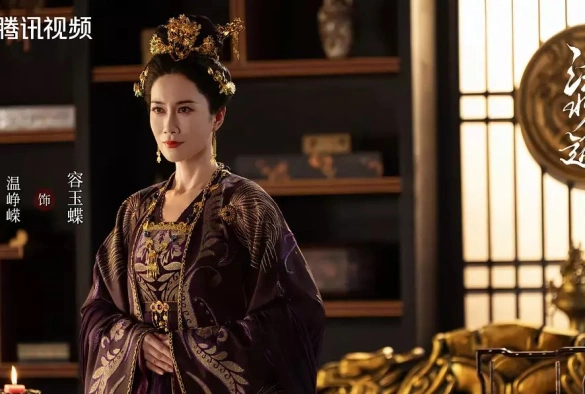 Кадр из дорамы Воды текут вдалеке