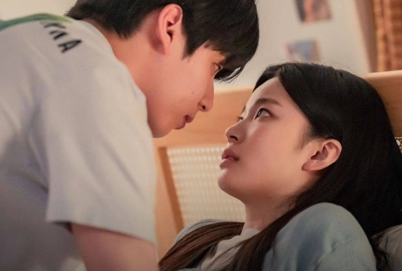 Кадр из дорамы Хрупкие