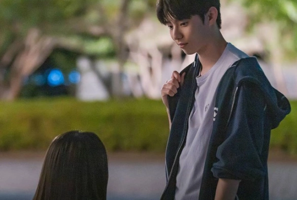 Кадр из дорамы Хрупкие