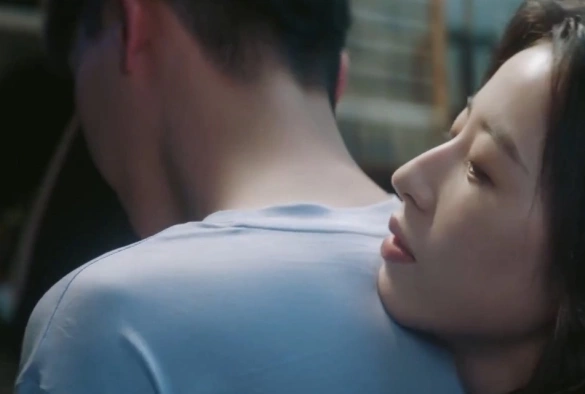 Кадр из дорамы Здесь нет хороших мужчин и женщин