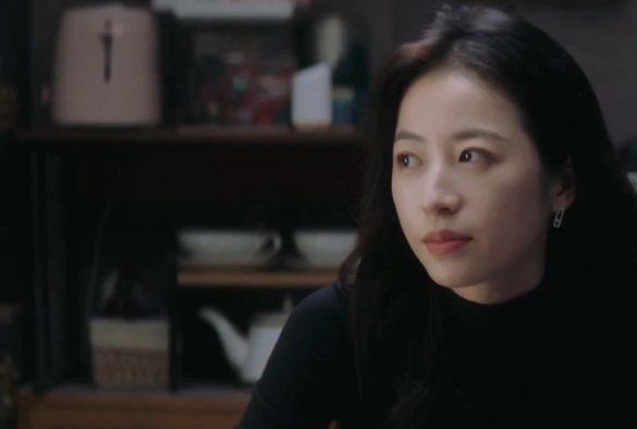 Кадр из дорамы Здесь нет хороших мужчин и женщин