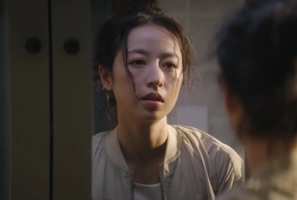 Кадр из дорамы Здесь нет хороших мужчин и женщин