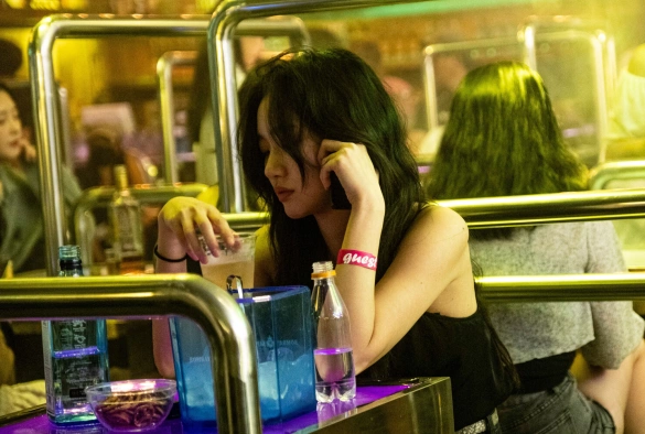 Кадр из дорамы Любовь в большом городе