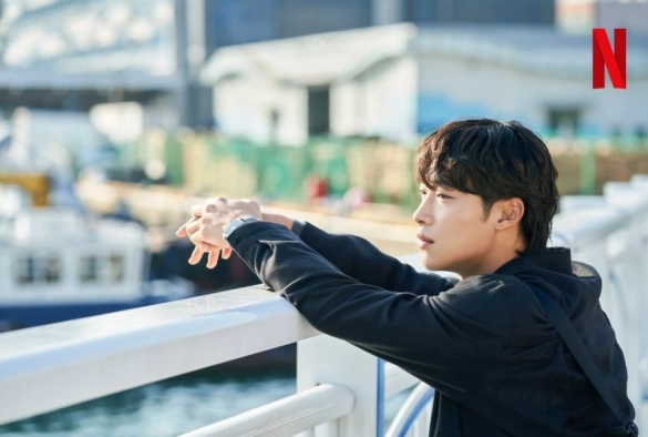 Кадр из дорамы Мистер Планктон