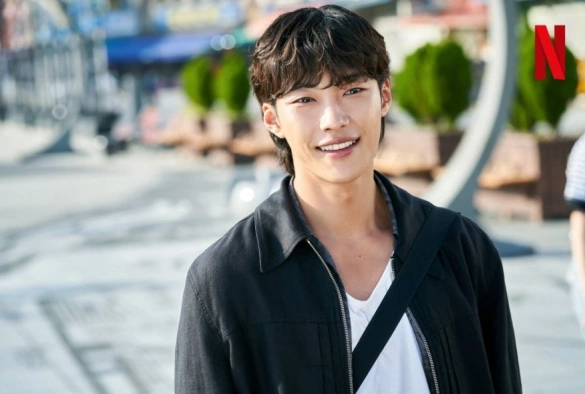 Кадр из дорамы Мистер Планктон