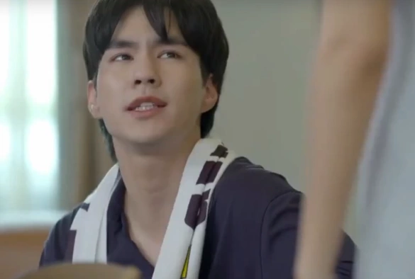 Кадр из дорамы Свет огненной росы