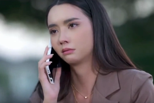 Кадр из дорамы Свет огненной росы