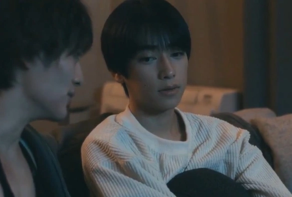 Кадр из дорамы Наша юность