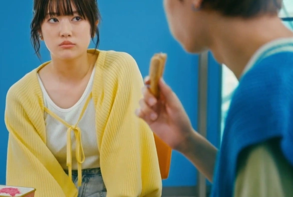 Кадр из дорамы Любовь витает в воздухе (японская версия)