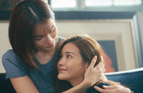 Кадр из дорамы Петрикор