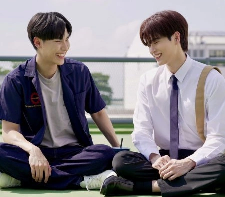 Кадр из дорамы Идеальные 10 лайнеров