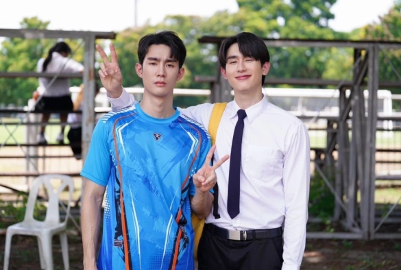 Кадр из дорамы Идеальные 10 лайнеров