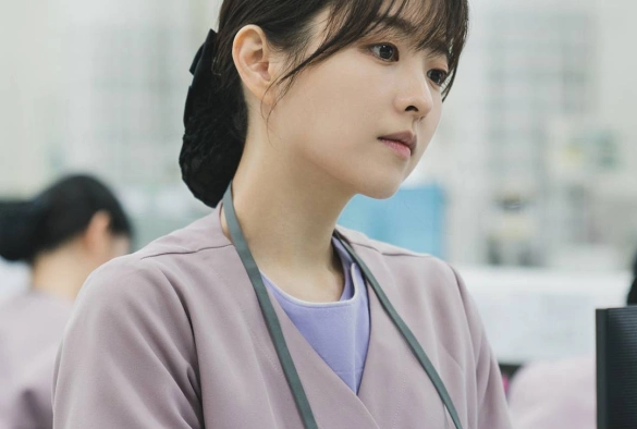 Кадр из дорамы Магазин ламп