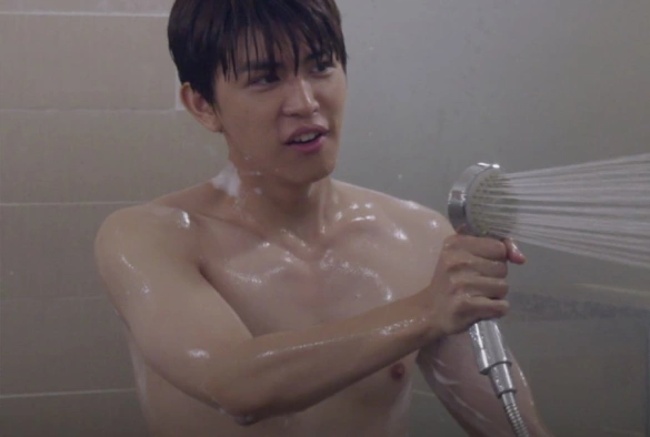 Кадр из дорамы Эксцентричный роман