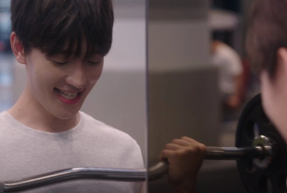 Кадр из дорамы Эксцентричный роман