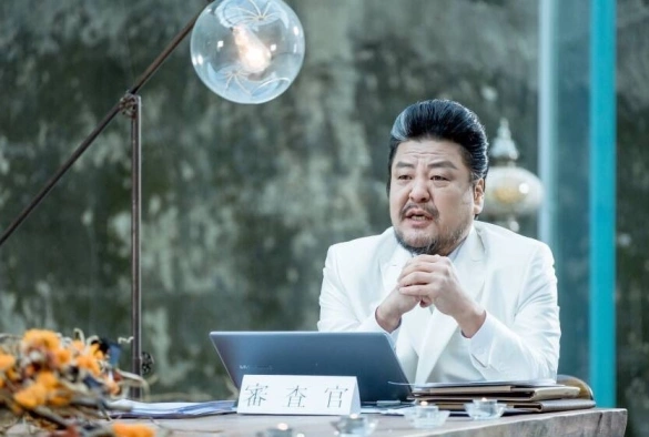 Кадр из дорамы Хваюги