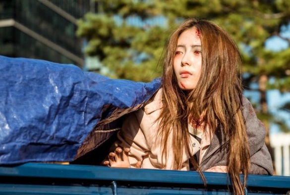 Кадр из дорамы Хваюги