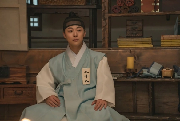 Кадр из дорамы Гостевой дом в Ханьяне