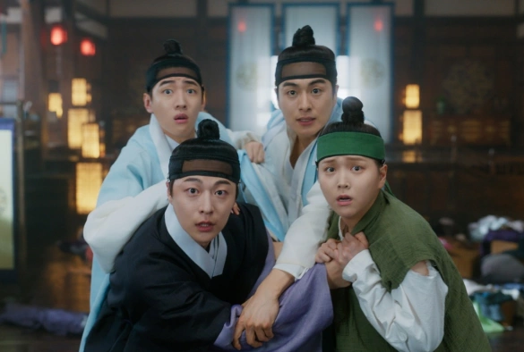 Кадр из дорамы Гостевой дом в Ханьяне