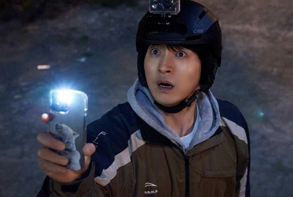 Кадр из дорамы Без маски