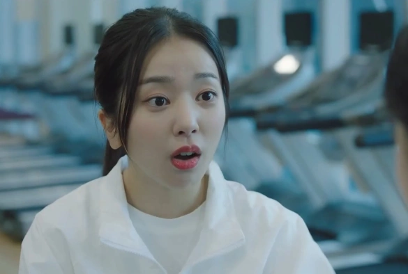 Кадр из дорамы Стирая плохие воспоминания