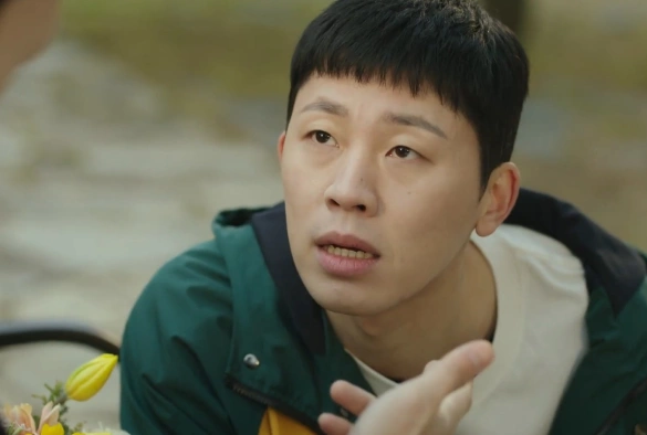 Кадр из дорамы Стирая плохие воспоминания