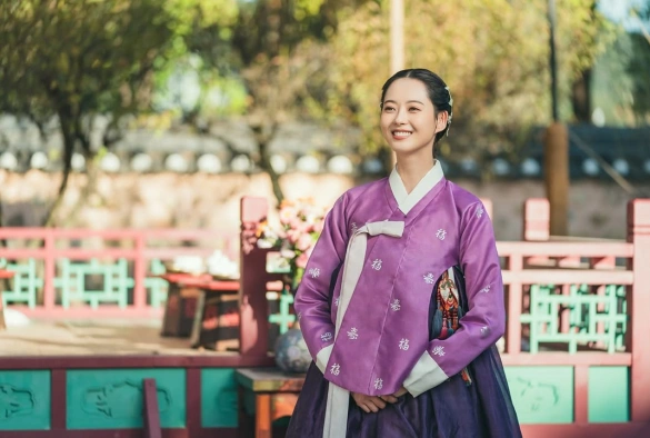 Кадр из дорамы История любви Чун Хва