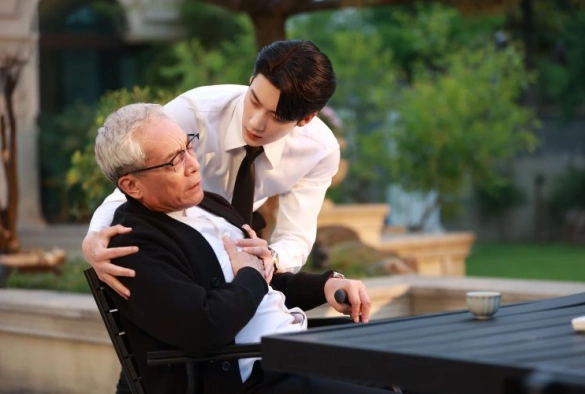 Кадр из дорамы Любовь на грани развода