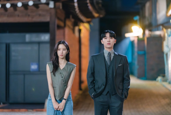 Кадр из дорамы Этот парень — чёрный огненный дракон