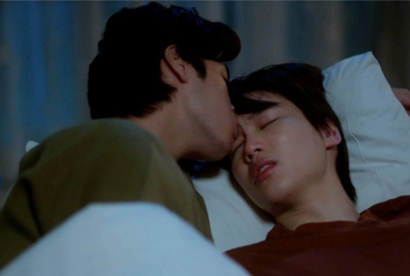 Кадр из дорамы Лишь мой любимый