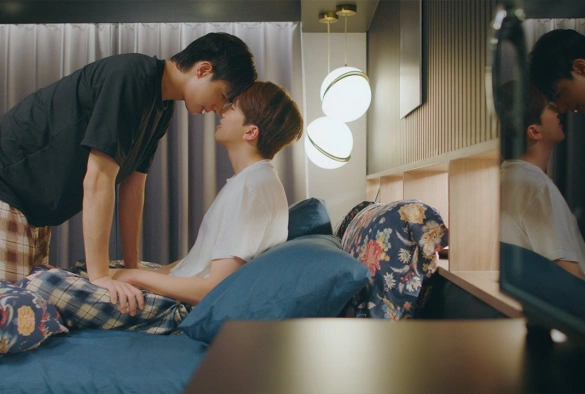 Кадр из дорамы Жить в любви