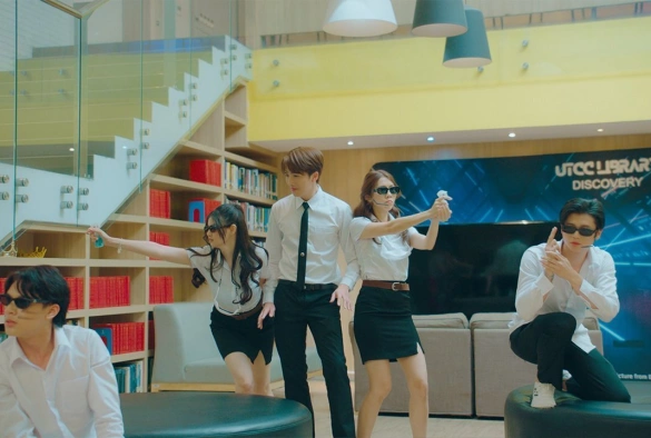 Кадр из дорамы Жить в любви