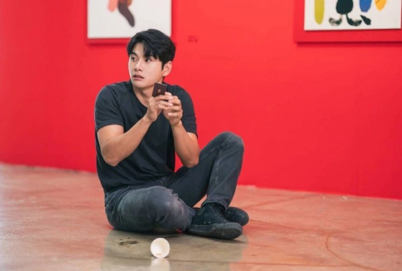 Кадр из дорамы Хитмэн 2