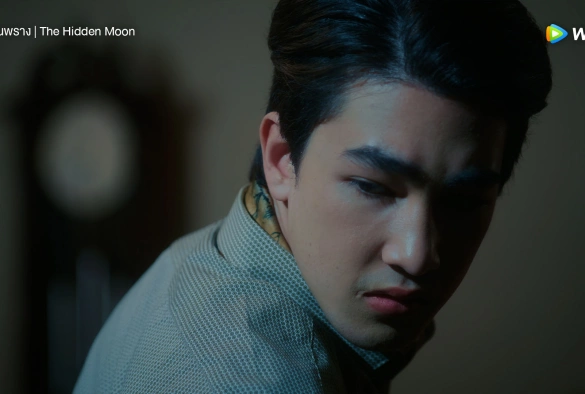 Кадр из дорамы Скрытая луна
