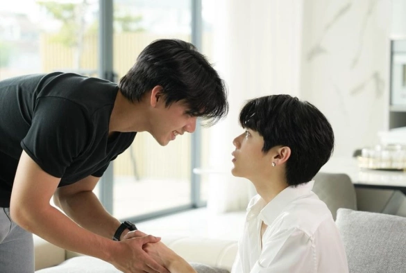 Кадр из дорамы Океан любви