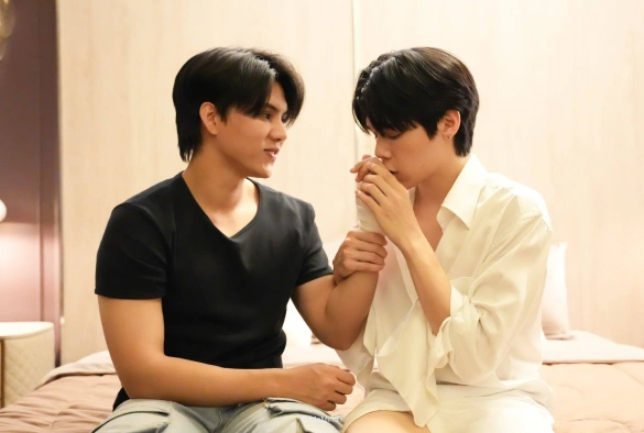 Кадр из дорамы Океан любви