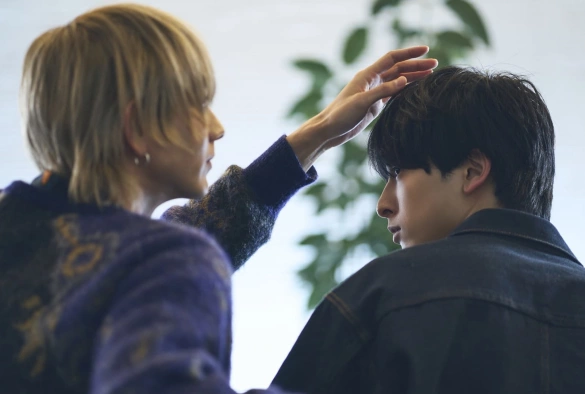 Кадр из дорамы В 25:00 в Акасаке